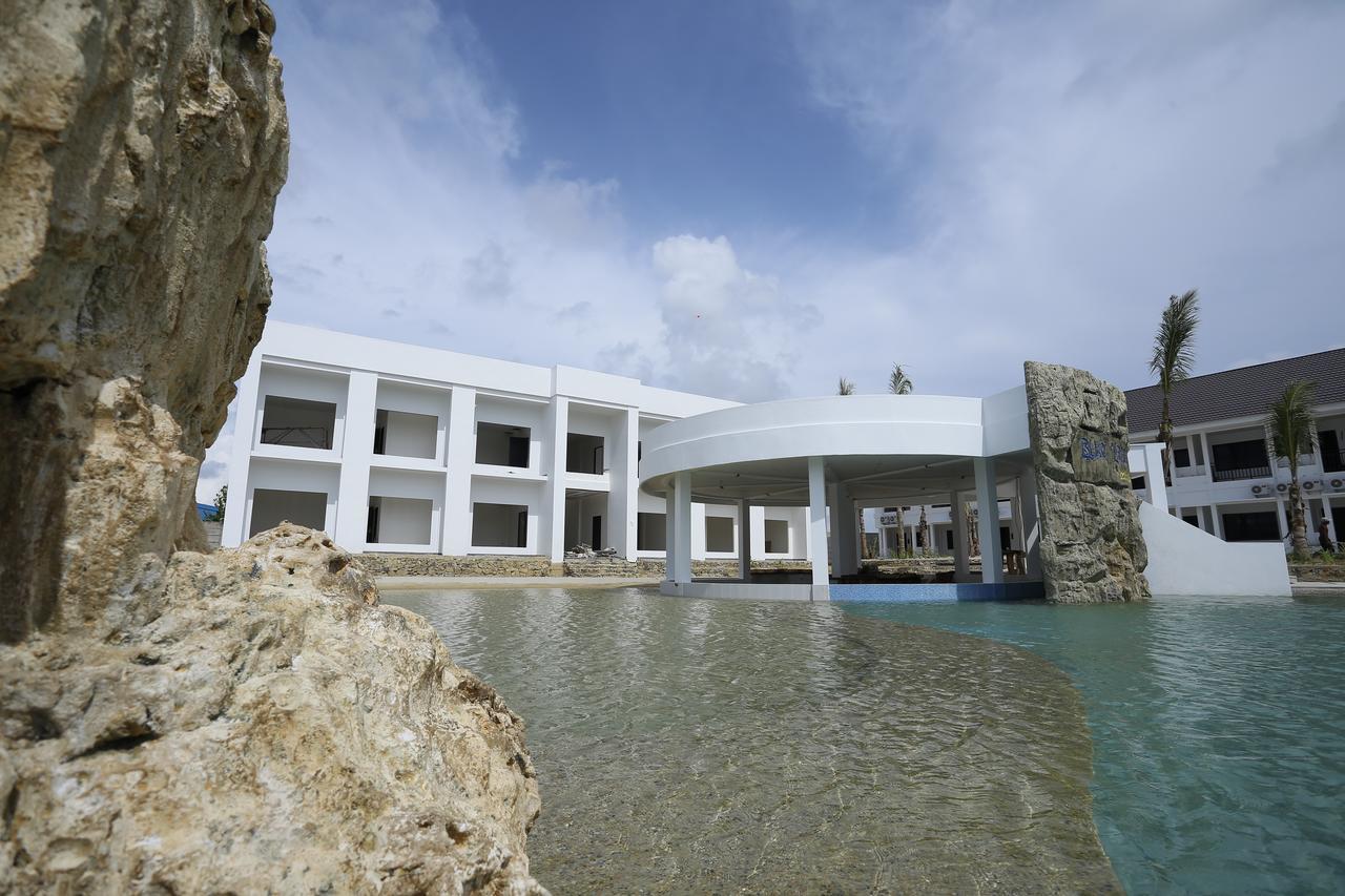 Kahyangan Resort Singkawang Exterior foto